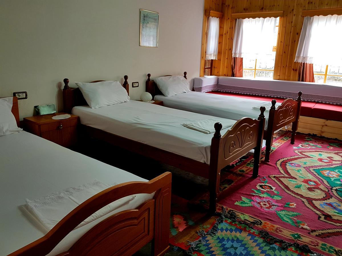 Eva 4* Gjirokastër